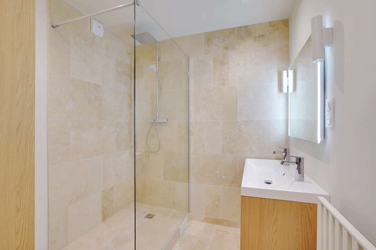 Appartement à PARIS-13E