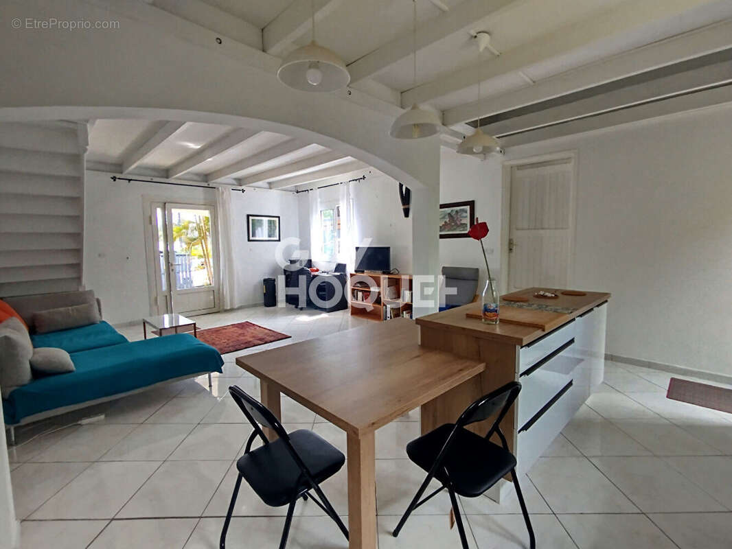 Maison à SAINT-JOSEPH