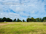 Terrain à SAINT-PIERRE-AZIF