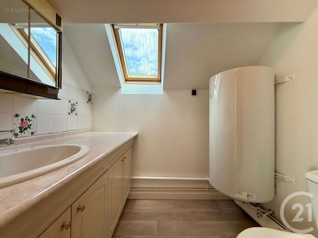 Maison à EZY-SUR-EURE