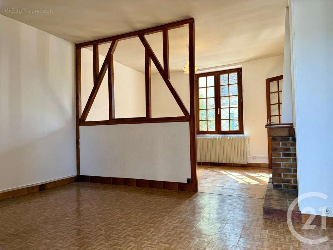 Maison à EZY-SUR-EURE