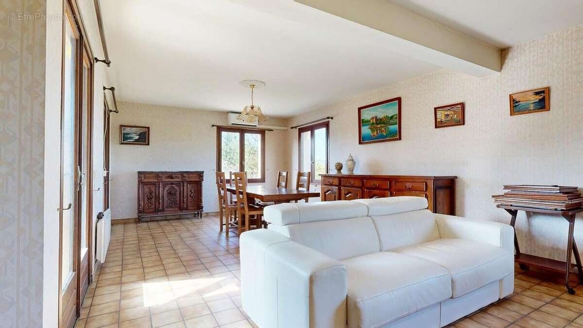 MaisoncontemporaineprochebourgduCoux07292025143603 - Maison à COUX-ET-BIGAROQUE