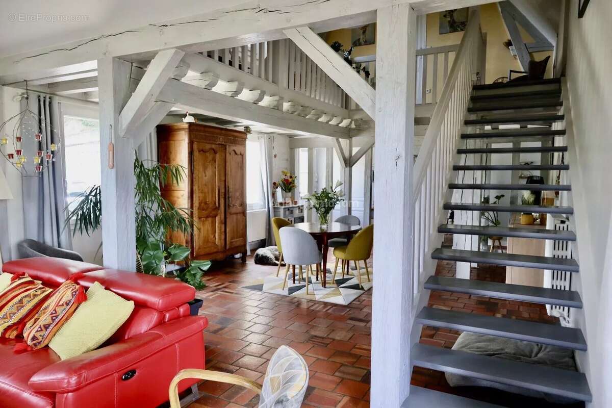 Maison à VOUVRAY-SUR-LOIR