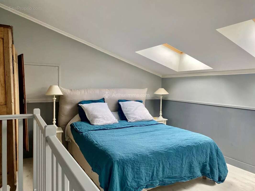 Maison à CHAHAIGNES