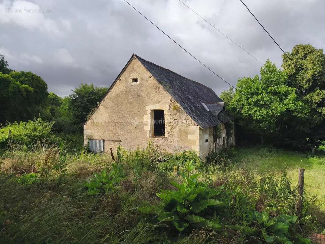 Maison à COURDEMANCHE