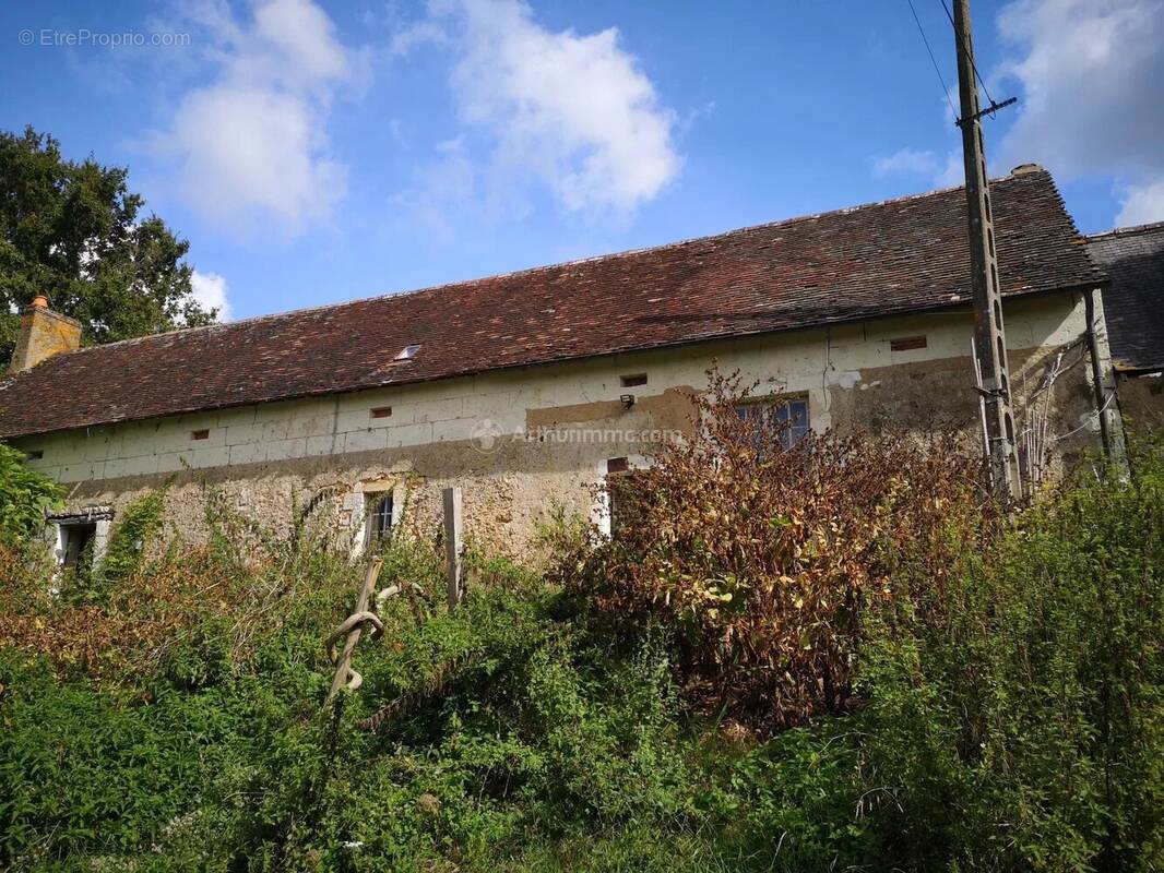 Maison à COURDEMANCHE
