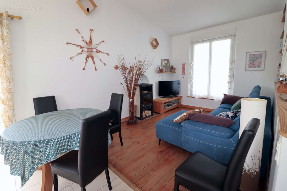 Maison à SAINT-GEORGES-DE-DIDONNE