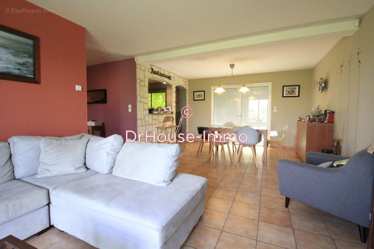 Maison à LE NEUBOURG