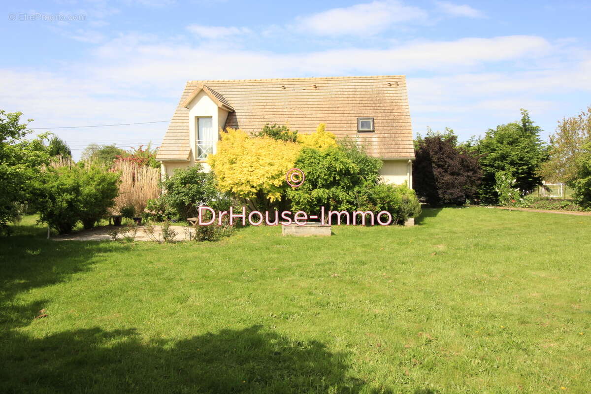 Maison à LE NEUBOURG