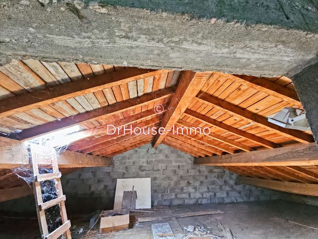 Maison à MONTBRISON