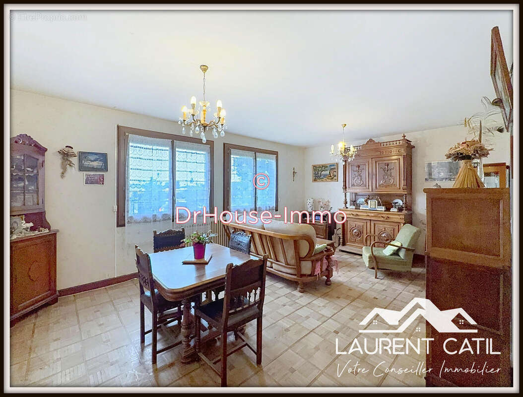 Maison à ROMANS-SUR-ISERE