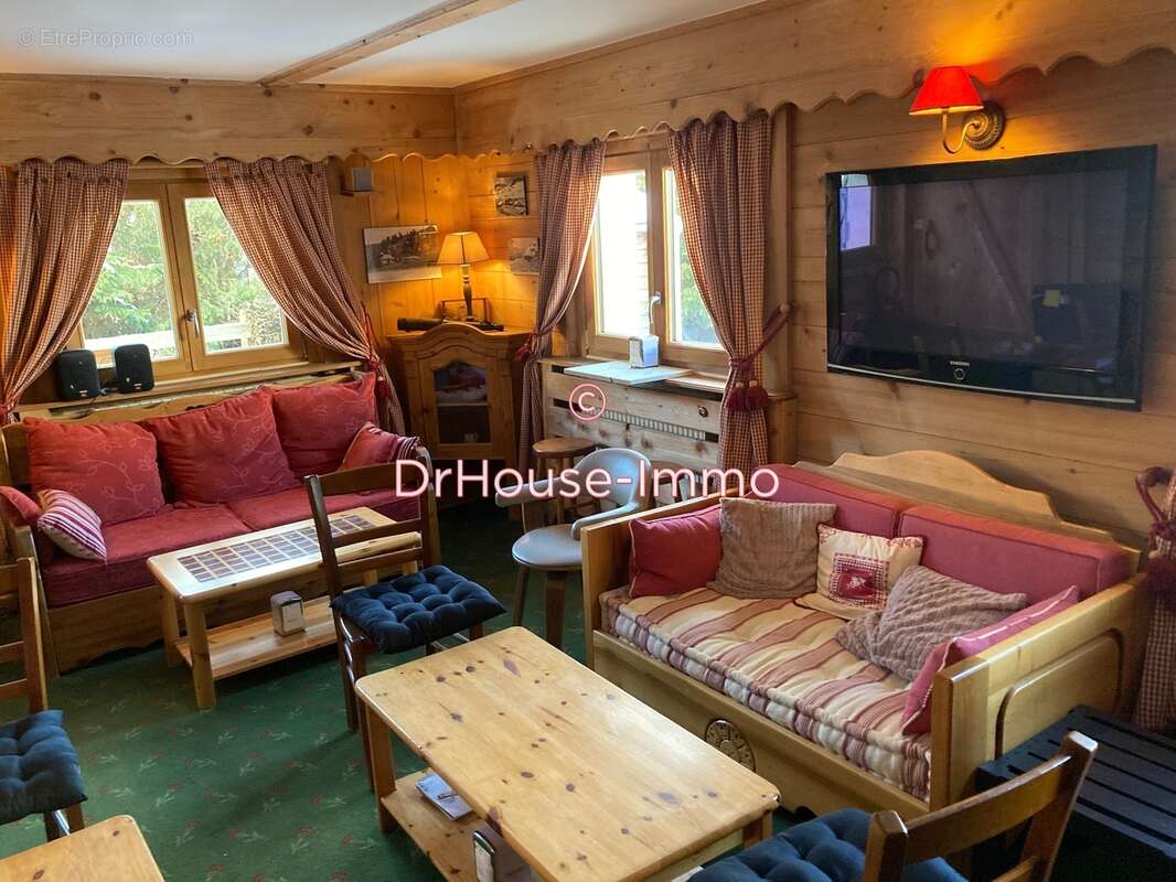 Appartement à COMBLOUX