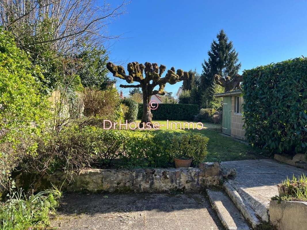 Maison à CHATELLERAULT