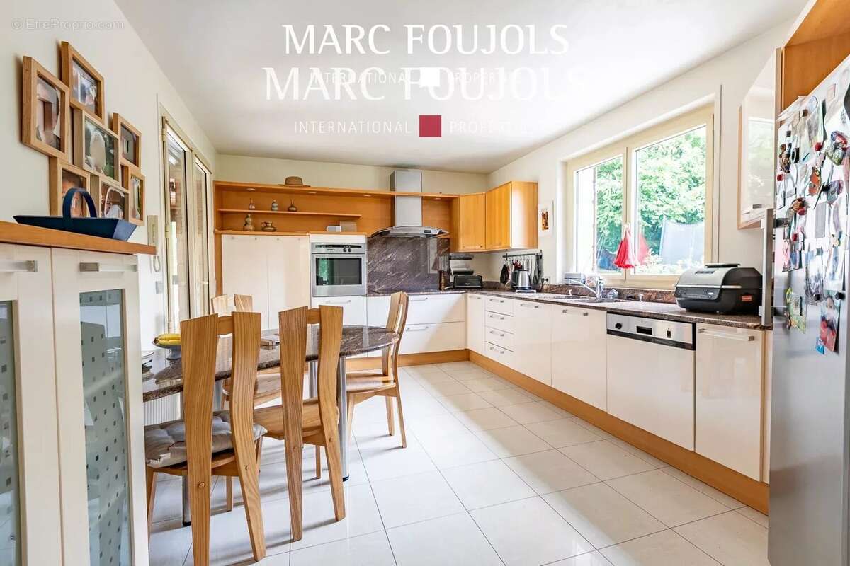 Maison à AUMONT-EN-HALATTE