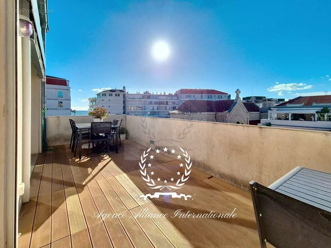 Appartement à CANNES