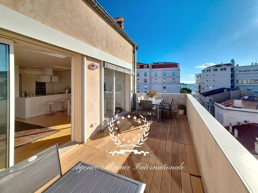 Appartement à CANNES