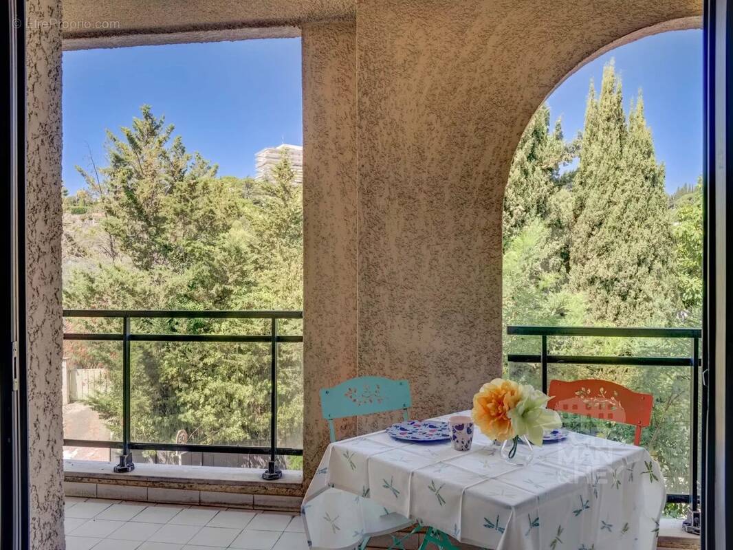 Appartement à LE CANNET