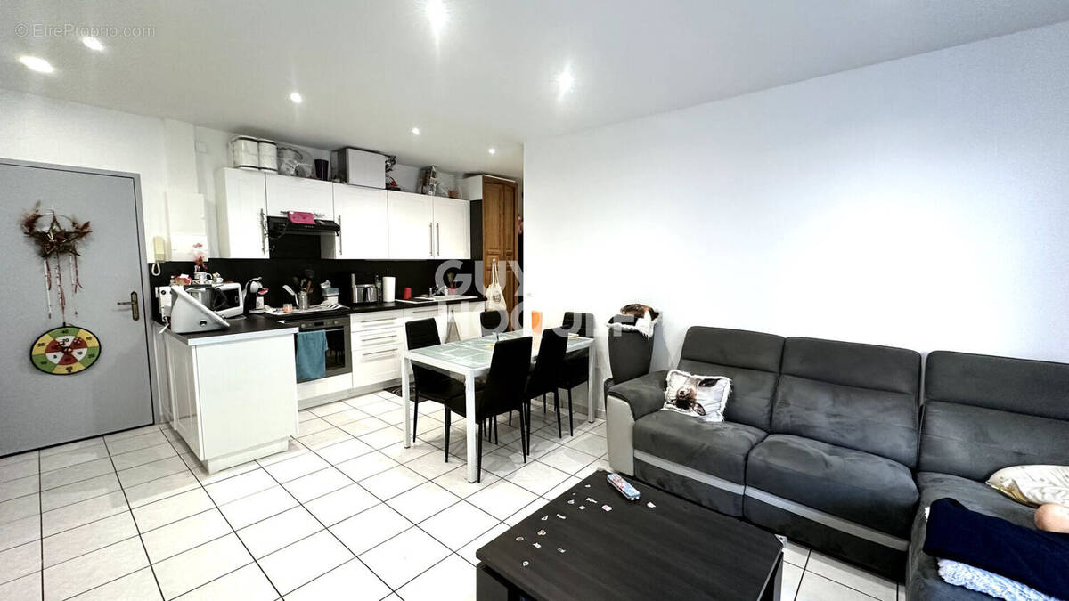 Appartement à FORGES-LES-BAINS