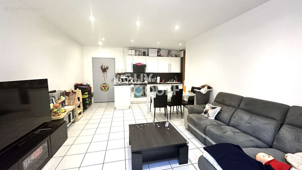 Appartement à FORGES-LES-BAINS