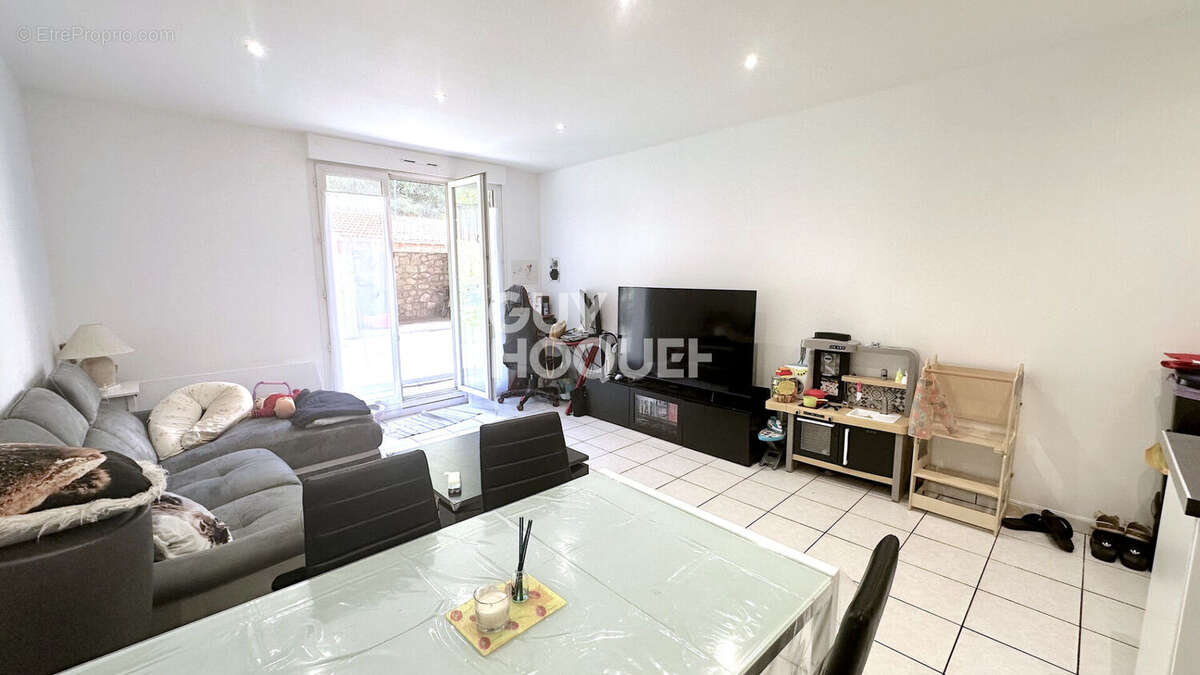 Appartement à FORGES-LES-BAINS