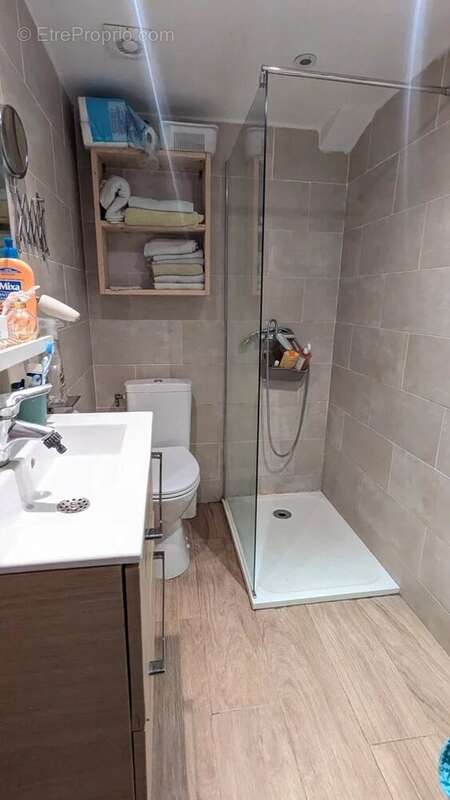 Appartement à CARCES