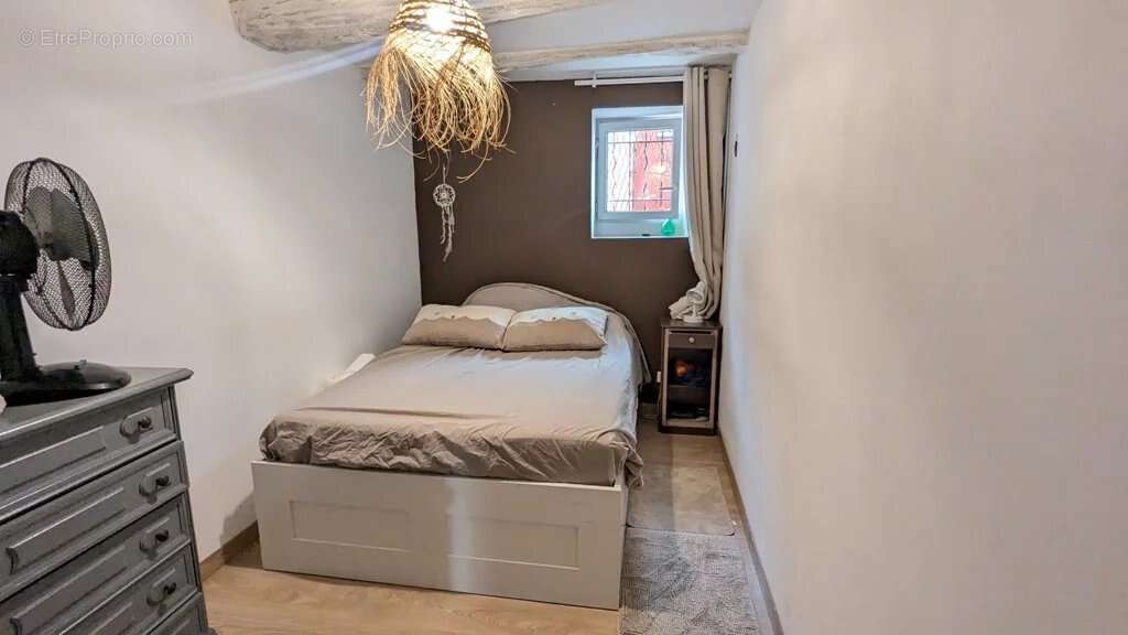 Appartement à CARCES