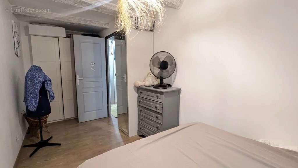 Appartement à CARCES