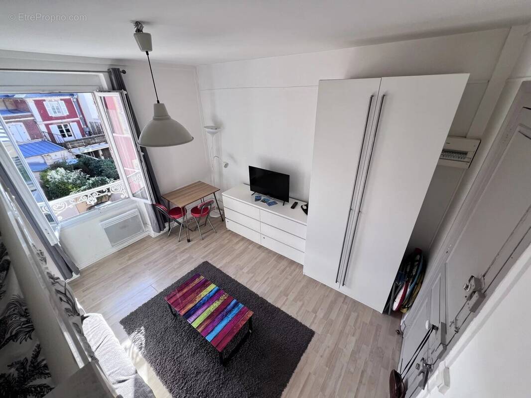 Appartement à TROUVILLE-SUR-MER