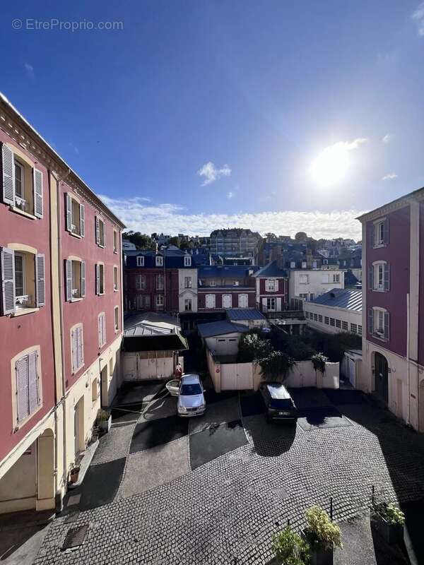 Appartement à TROUVILLE-SUR-MER