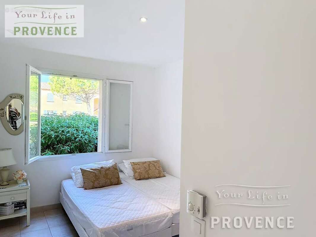 Appartement à LORGUES