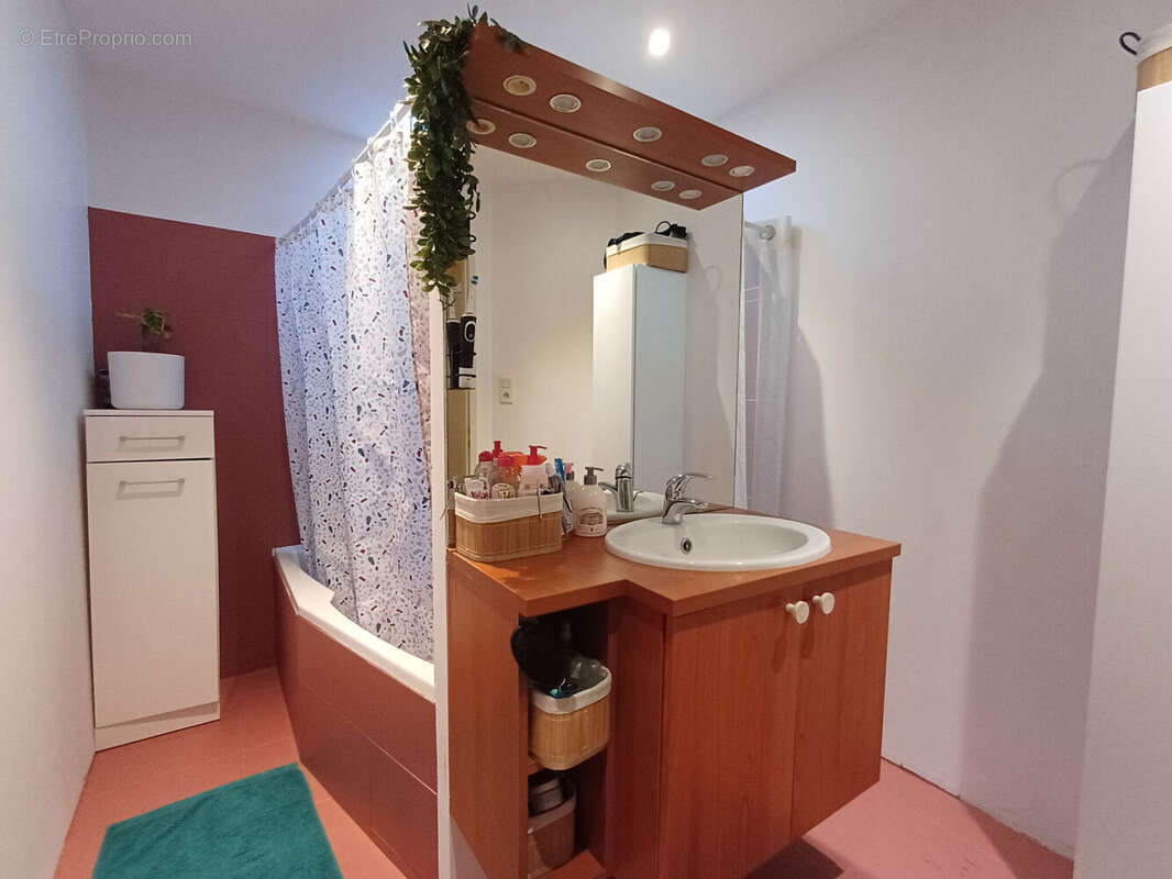 Photo 9 - Maison à OULMES