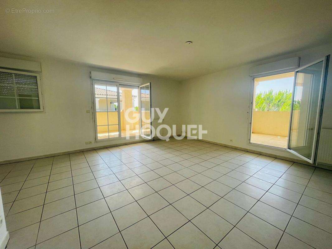 Appartement à JUVIGNAC