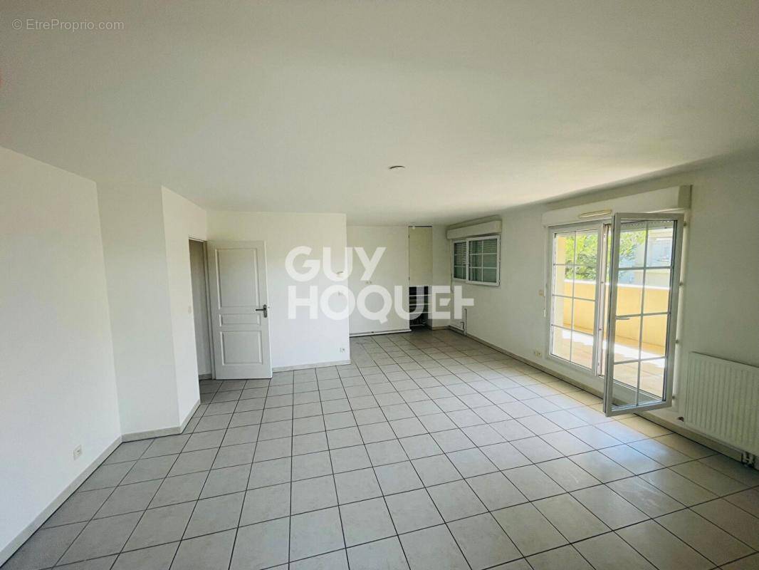 Appartement à JUVIGNAC