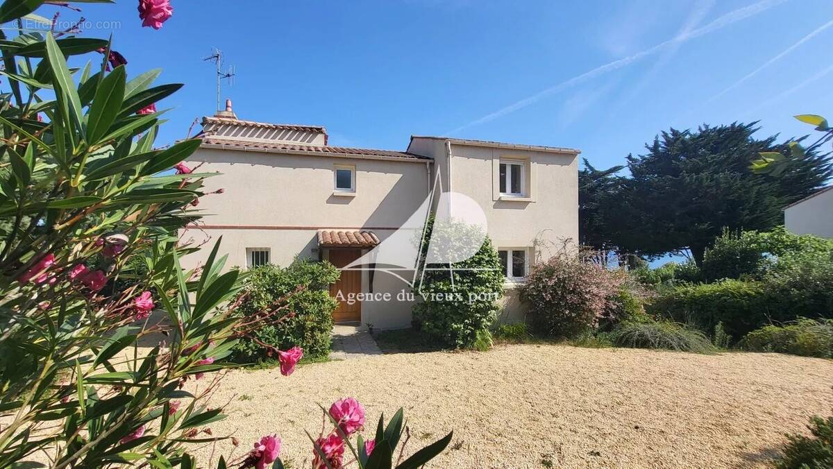 Maison à PREFAILLES