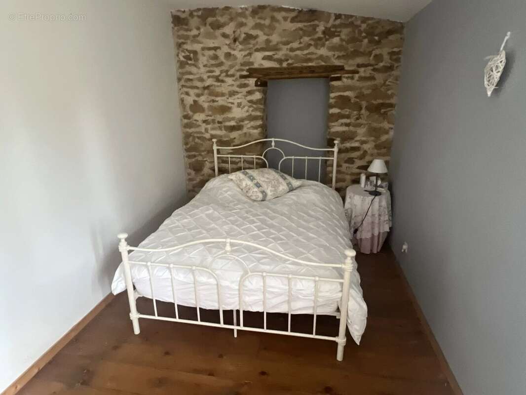 Maison à SAINT-SORNIN-LA-MARCHE