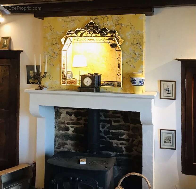 Maison à BUSSIERE-POITEVINE