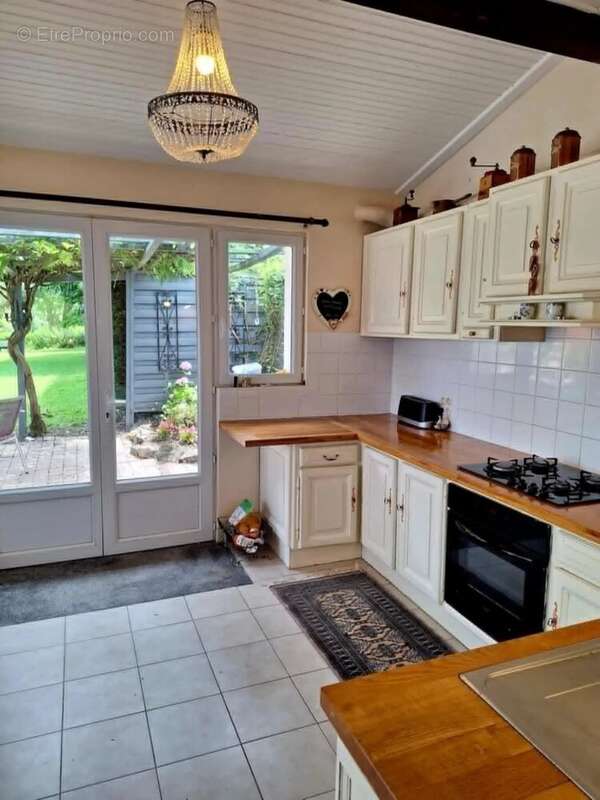 Maison à BUSSIERE-POITEVINE