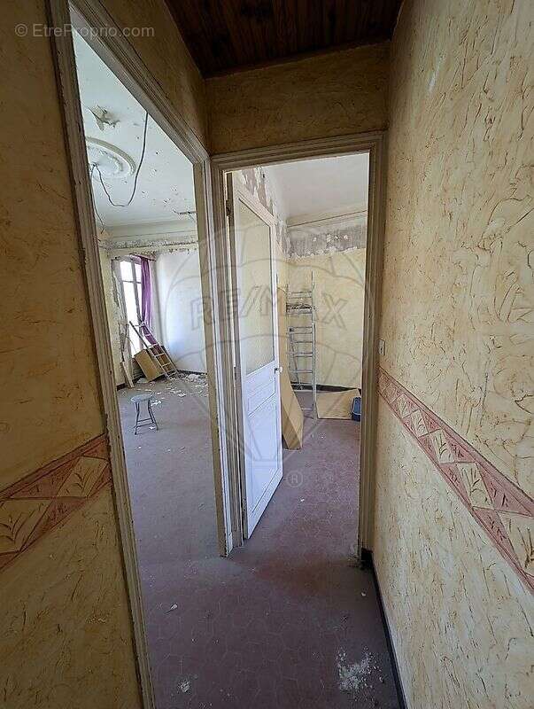 Appartement à MARSEILLE-7E