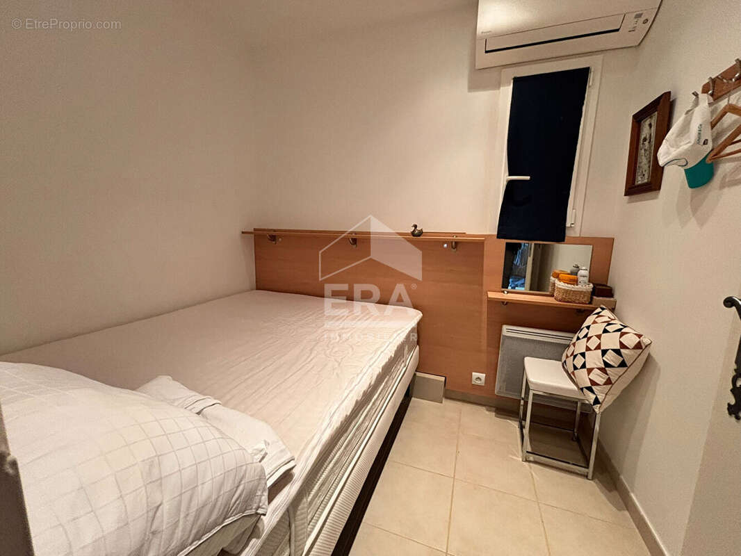 Maison à ROQUEBRUNE-SUR-ARGENS