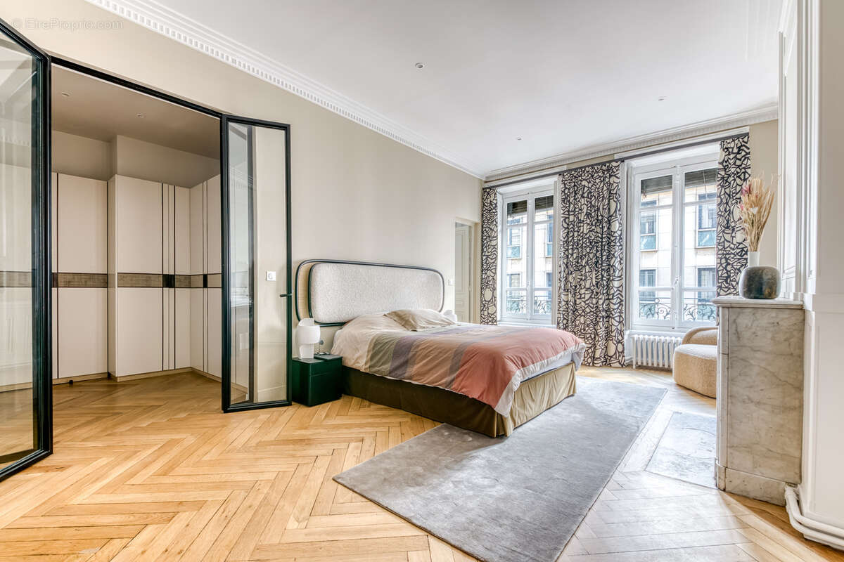 Appartement à LYON-6E