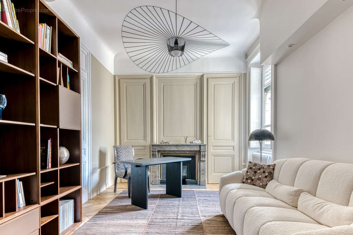 Appartement à LYON-6E