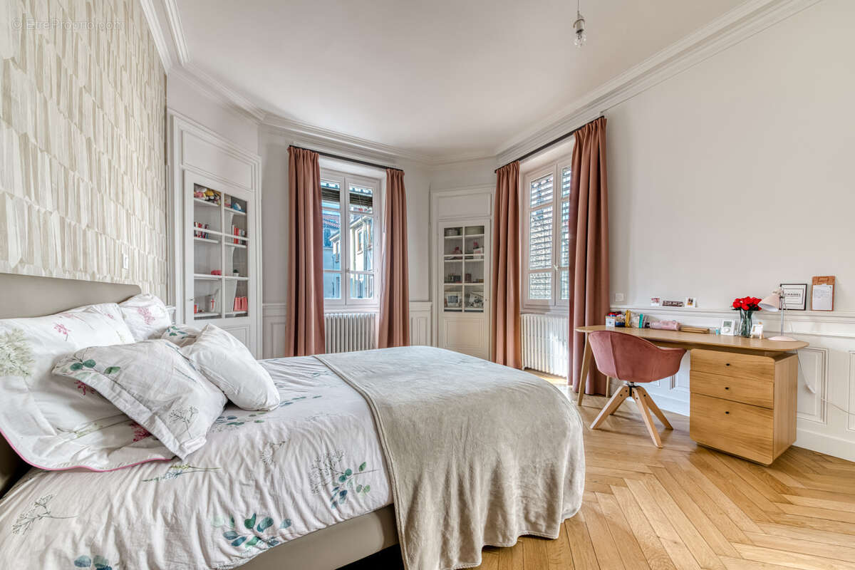 Appartement à LYON-6E