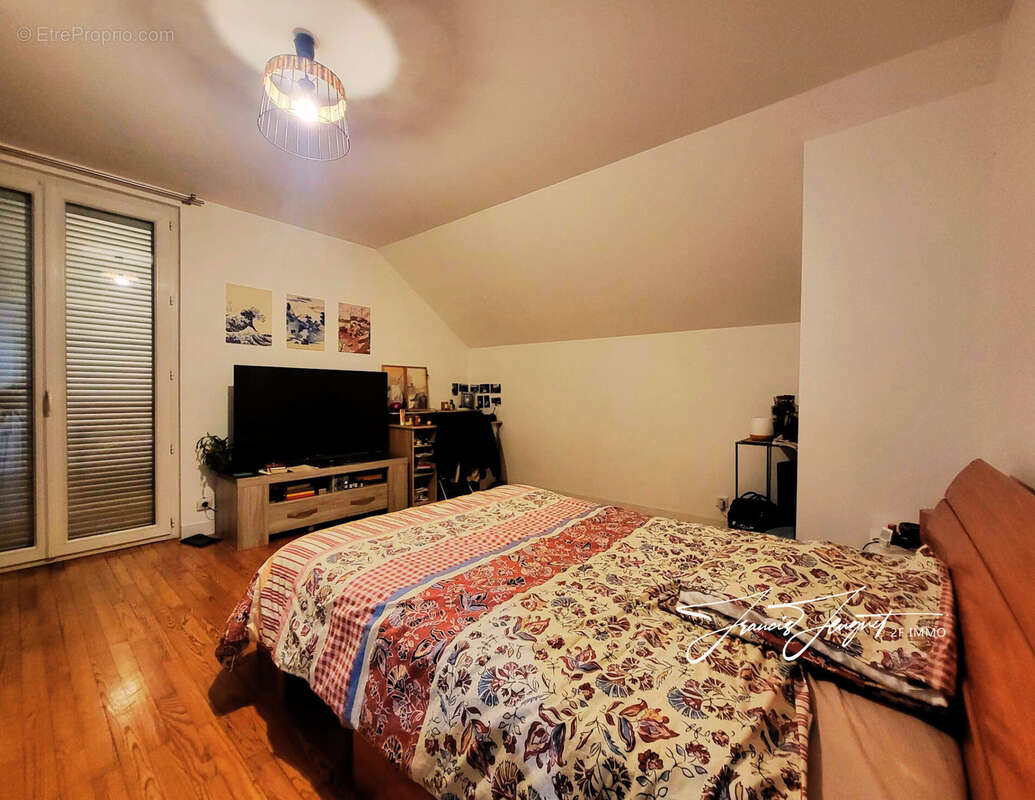 Appartement à QUINTAL