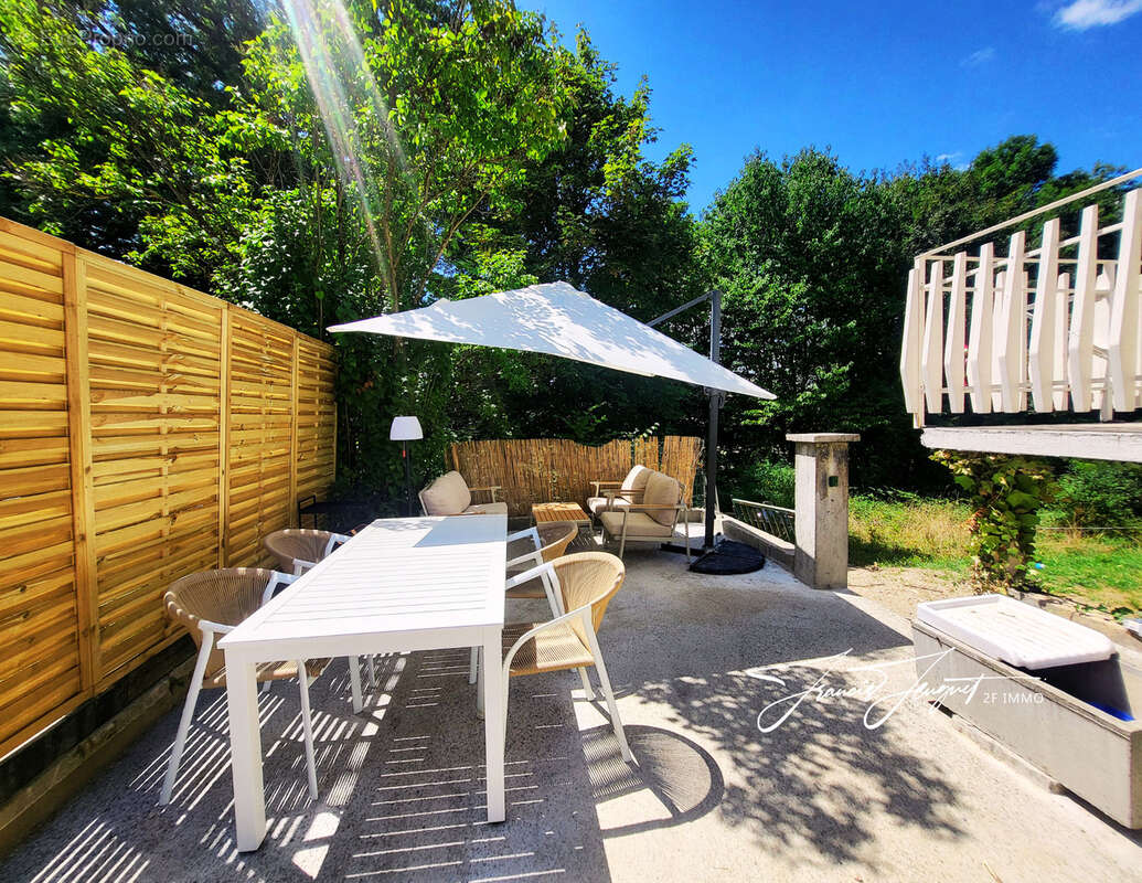 Appartement à ALBY-SUR-CHERAN