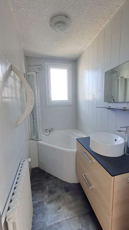 Appartement à LE PERREUX-SUR-MARNE