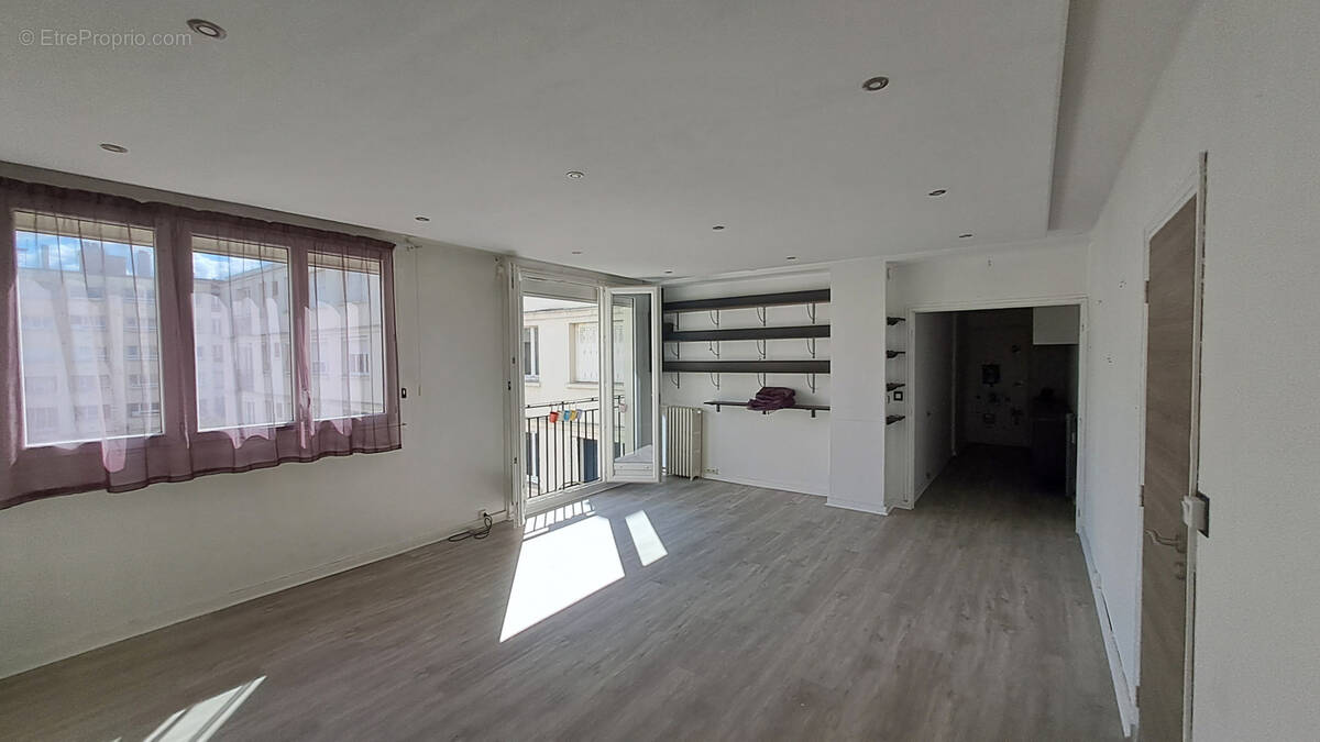 Appartement à LE PERREUX-SUR-MARNE