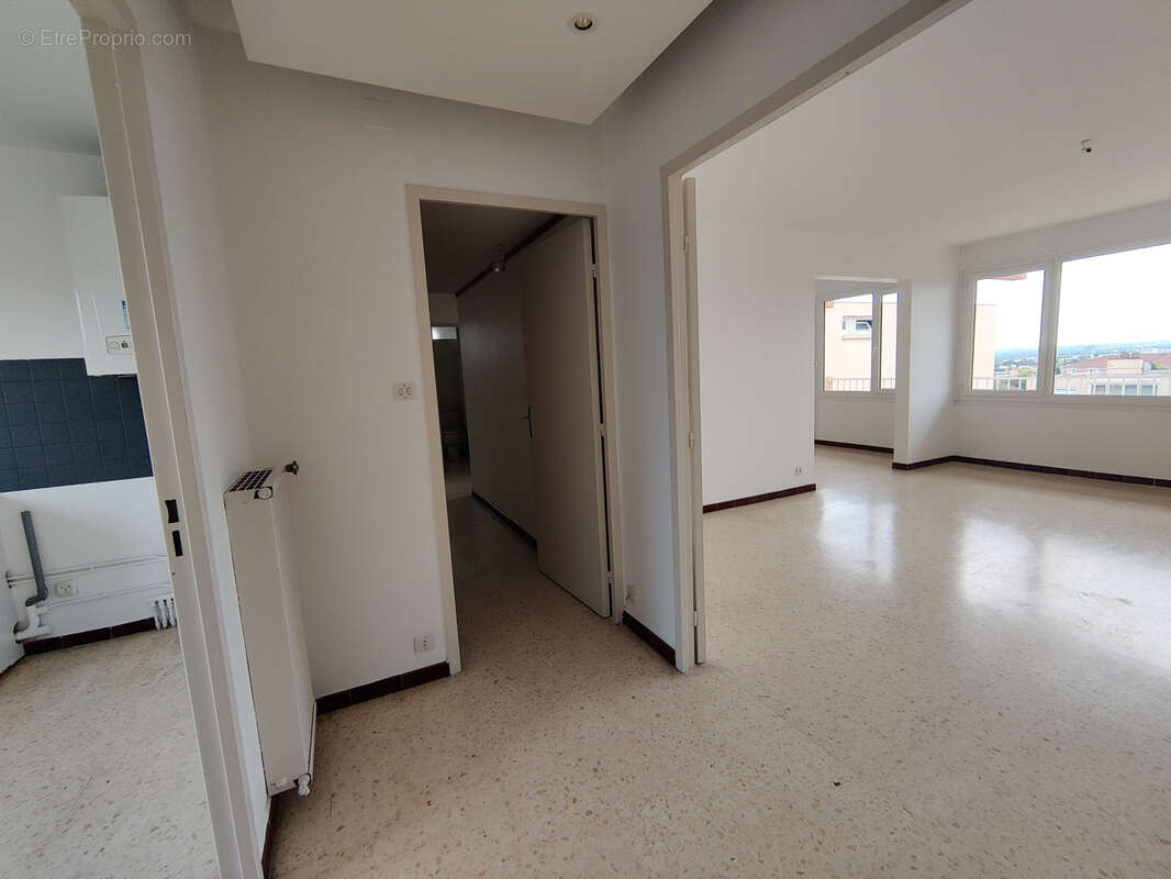 Appartement à NIMES