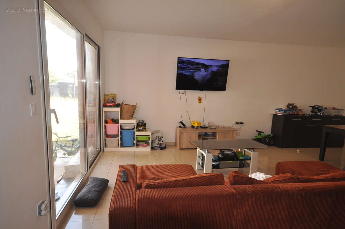 Maison à SAINT-HILAIRE