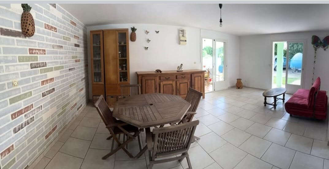 Maison à SAINTE-ANNE