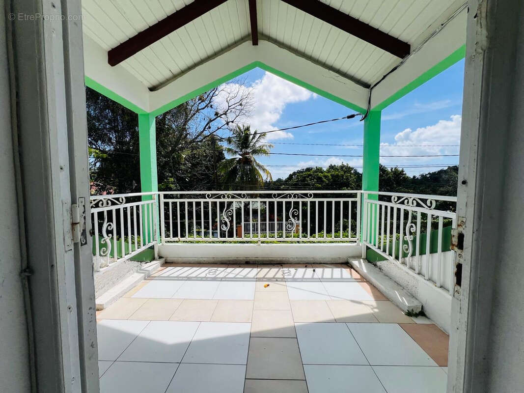 Maison à SAINTE-ANNE